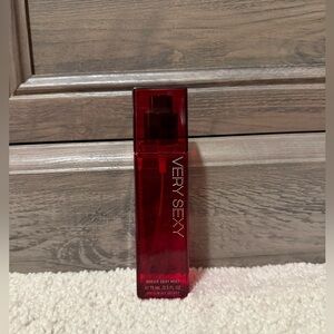 New Very Sexy perfume 75 ML /2.5 FL OZ